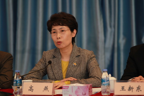 澳门中联办高燕副主任率团考察珠海横琴新区及粤澳中医药科技产业园
