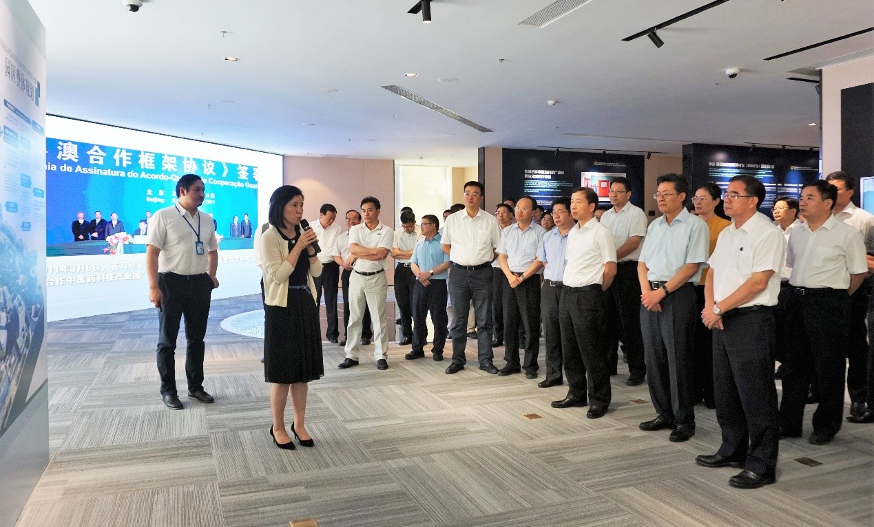 2018年5月24日，东莞市委书记梁维东、市委副书记市长肖亚非等东莞党政考察团，在珠海市委书记、市人大常委会主任郭永航的陪同下赴产业园实地考察。